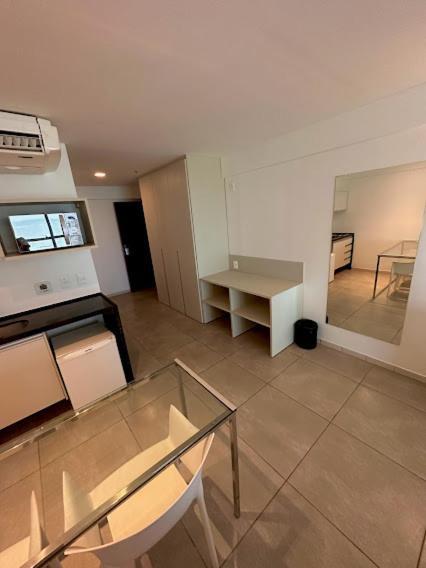 Flat No Ritz Apartment *